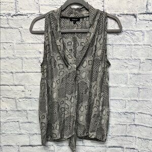 DREW 100% silk gray snake skin print sleeveless front top top